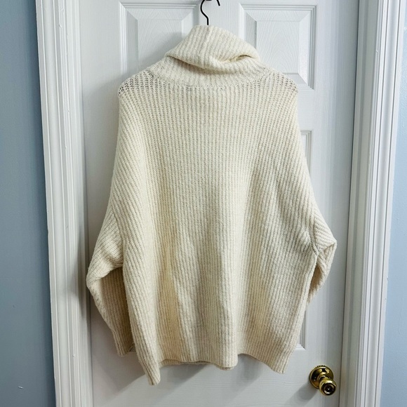 Zara Sweater Turtleneck Knit Cream White Oversized Boho Neutral Minimalist Small - Picture 3 of 7